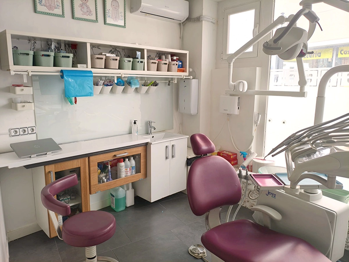 Clínica Dentcob